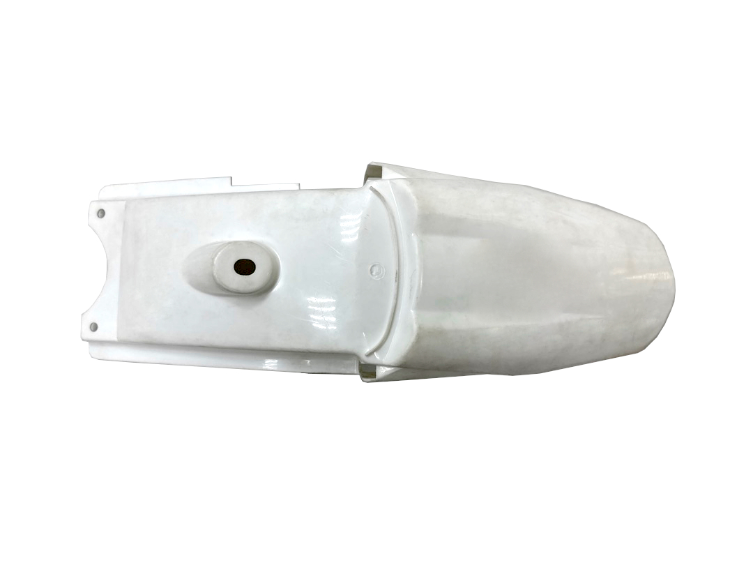 Крыло заднее, белый