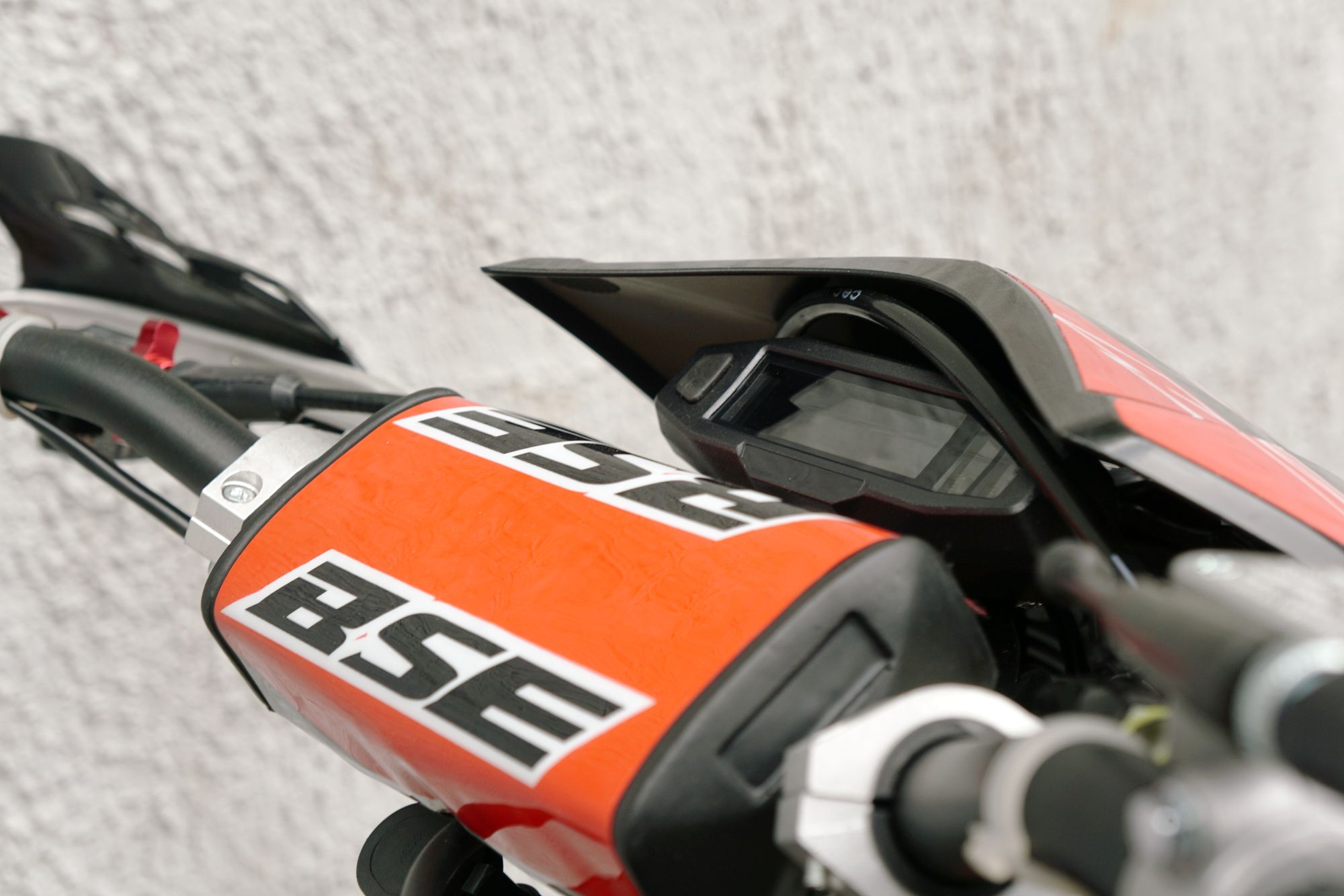 Наклейки BSE Z11 Red