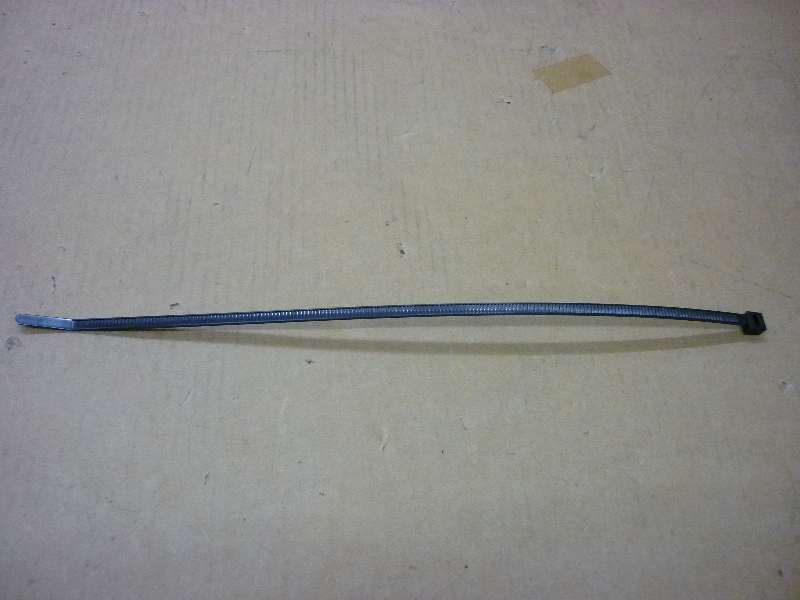 Стяжка провода 380*6,4