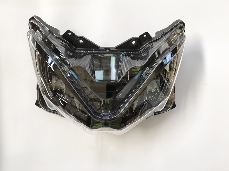 Фара передняя