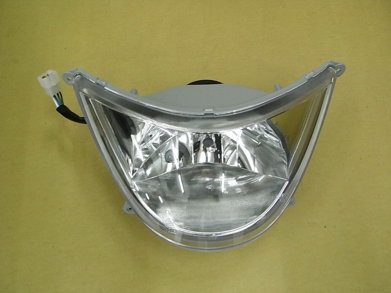 Фара передняя
