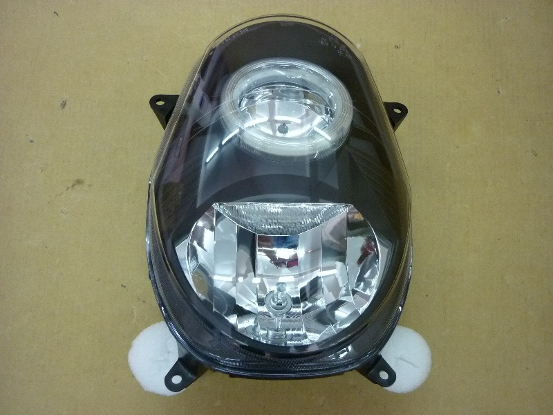 Фара передняя