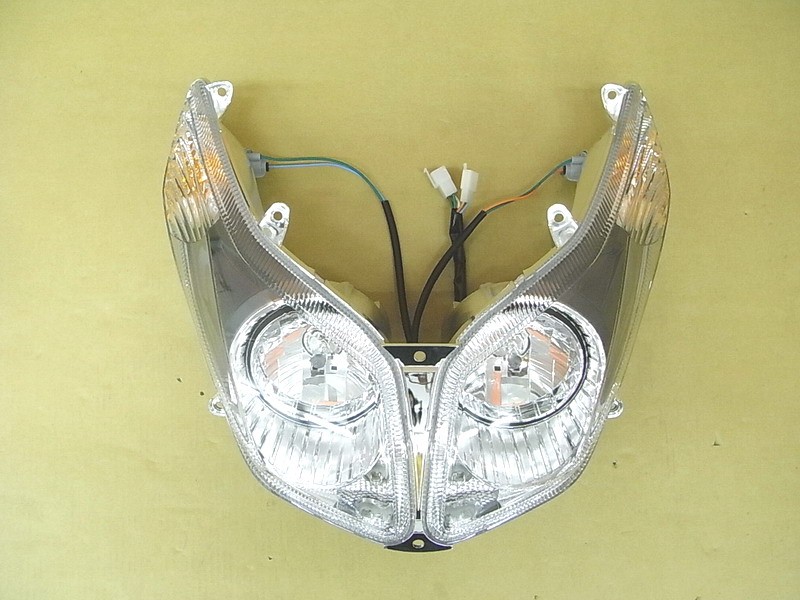 Фара передняя