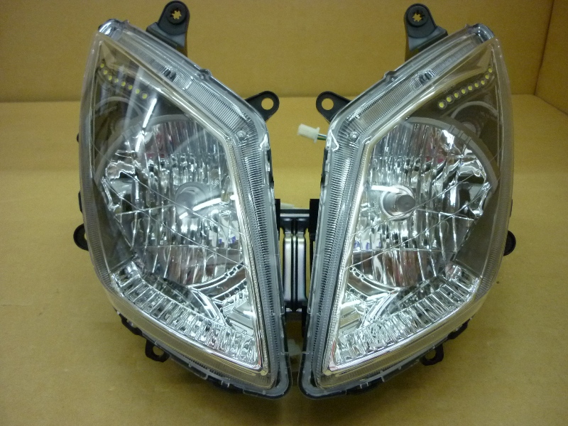 Фара передняя