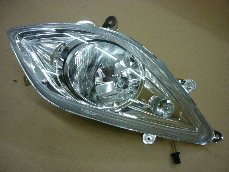 Фара передняя левая