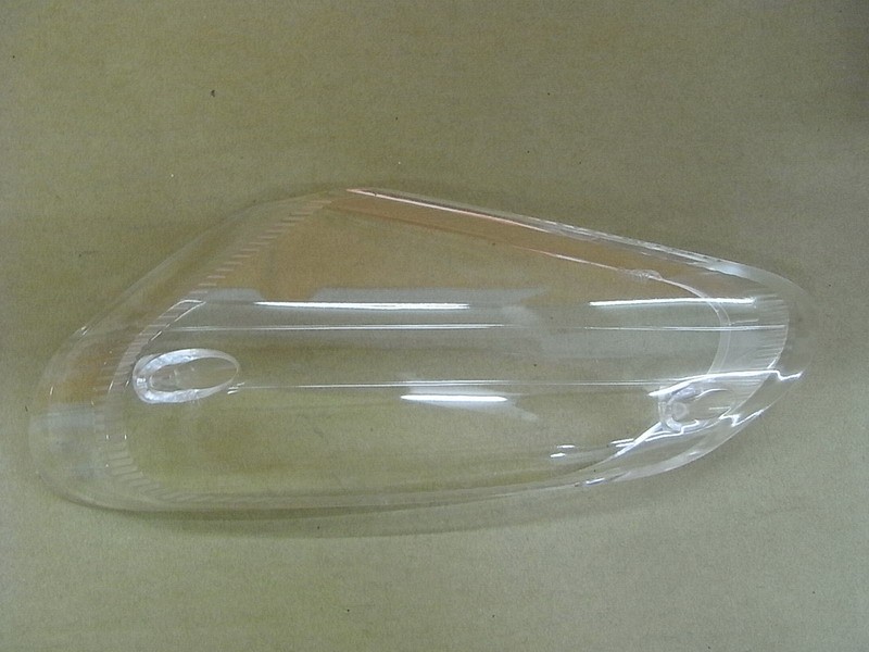 Рассеиватель указателя поворота передний правый