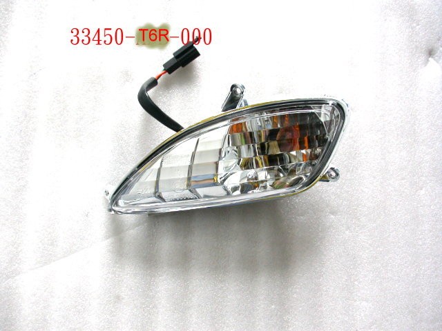 Указатель поворота передний левый