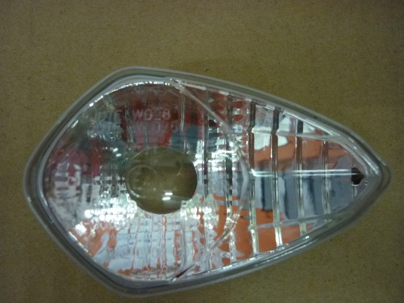 Указатель поворота передний левый