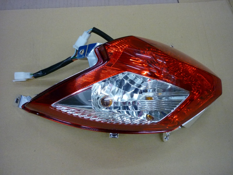 Фонарь задний правый в сборе