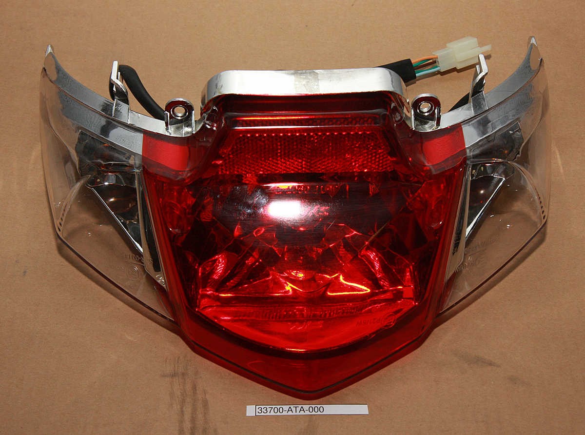 Фонарь задний в сборе