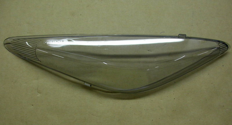 Стекло поворотника заднего правого