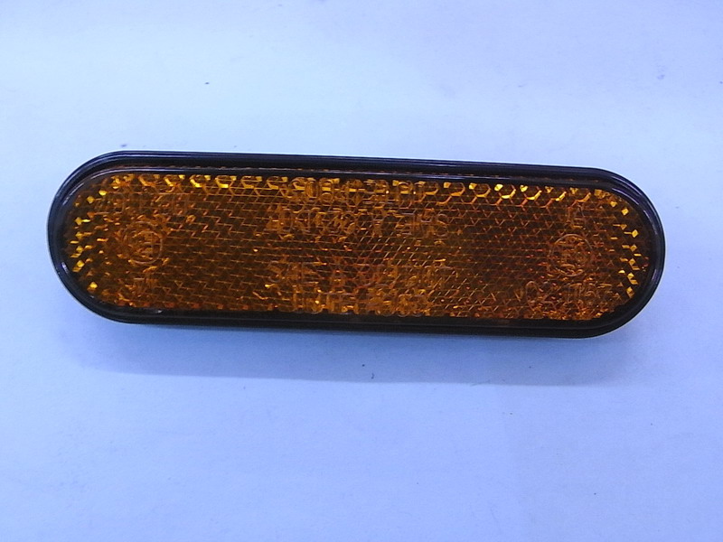 Световозвращатель боковой