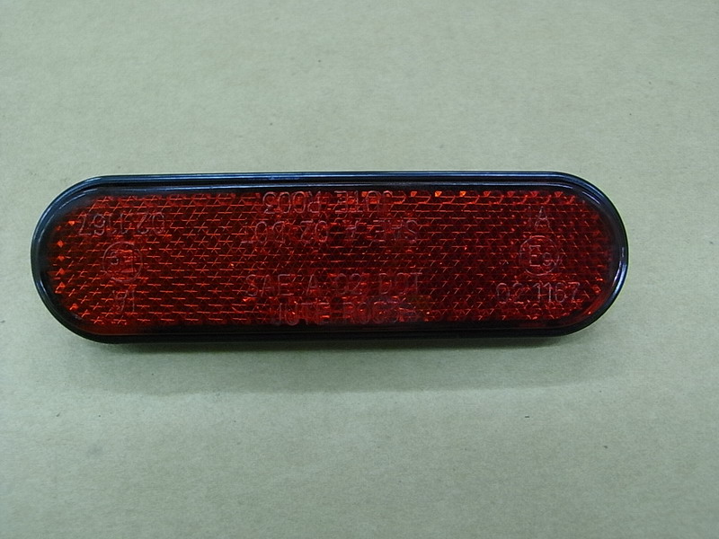 Световозвращатель боковой