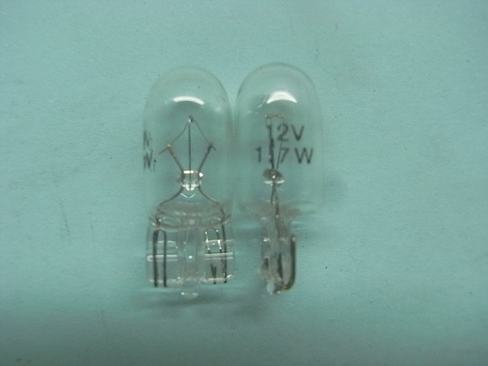 Лампа габаритного освещения 12/17W