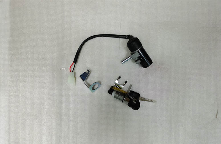 Замки комплект