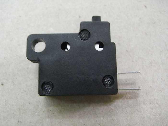 Выключатель стоп сигнала