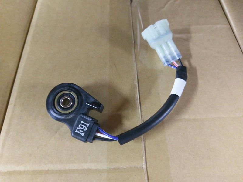 Датчик подставки боковой