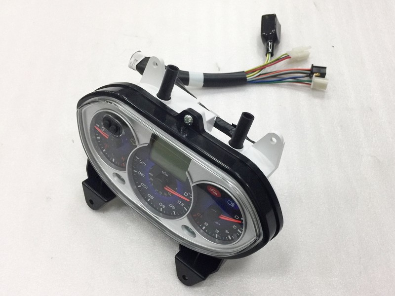 Панель приборов