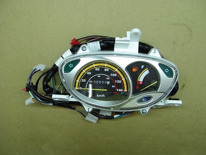 Панель приборов