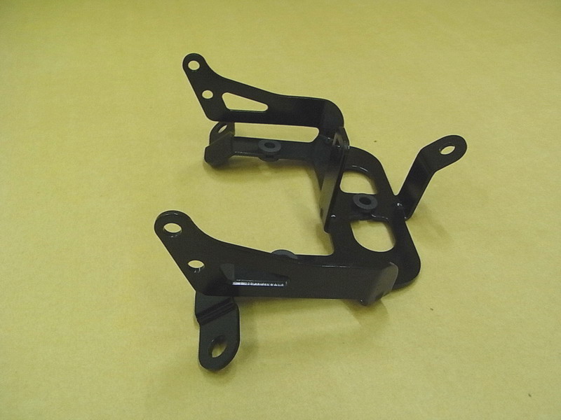 Кронштейн крепления приборной панели