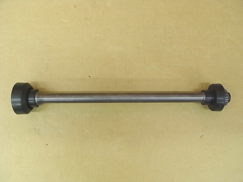 Вал привода заднего моста