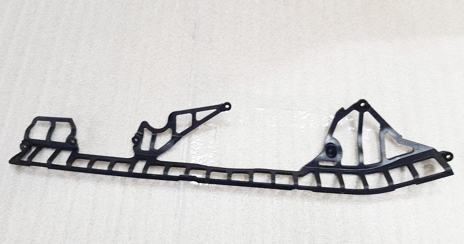 Пластина защиты цепи верхняя