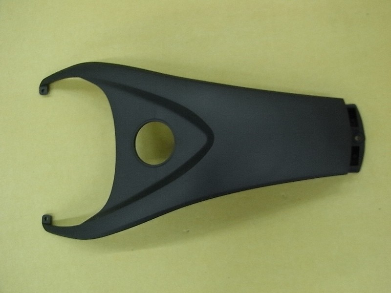 Облицовка заправочной горловины верхняя