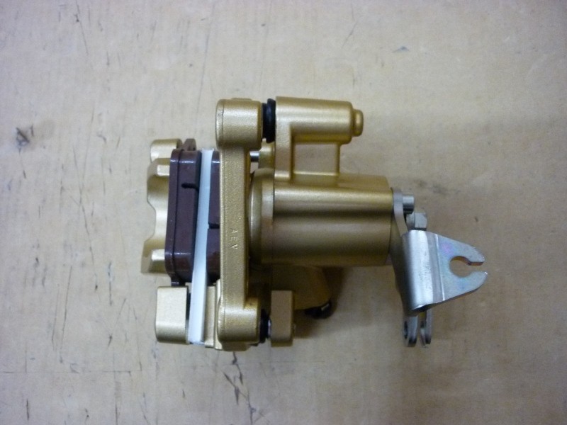 Суппорт заднего дискового тормоза CHAMPAGNE_GD-7403S