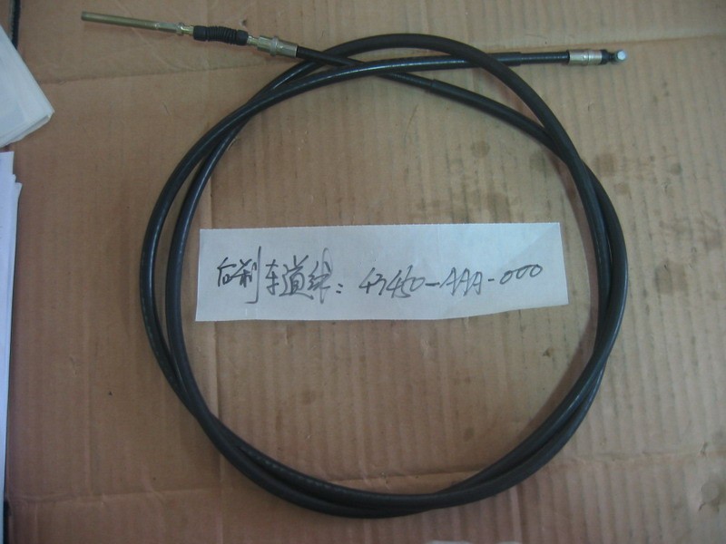 Трос заднего тормоза