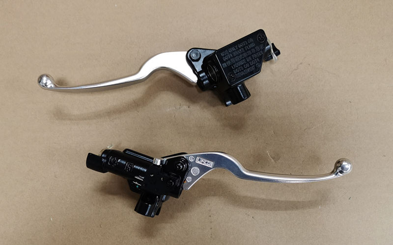 Цилиндр тормозной главный с рычагом в сборе