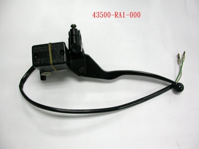 Цилиндр тормозной главный с рычагом в сборе