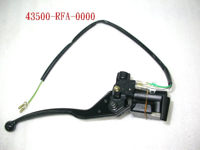 Цилиндр тормозной главный с рычагом в сборе