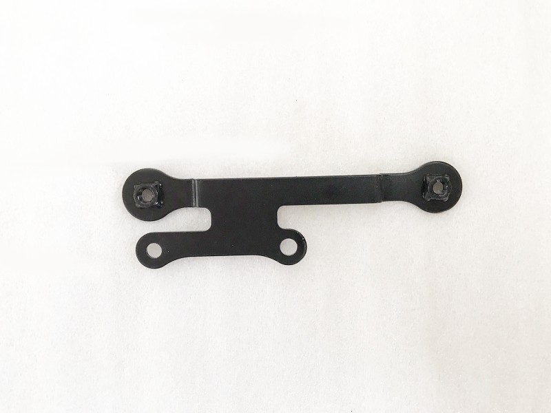 Крепление переднего крыла правое