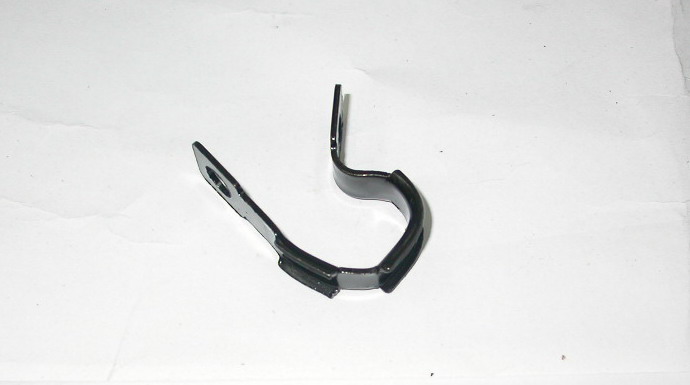 Крепление тормозного шланга переднего