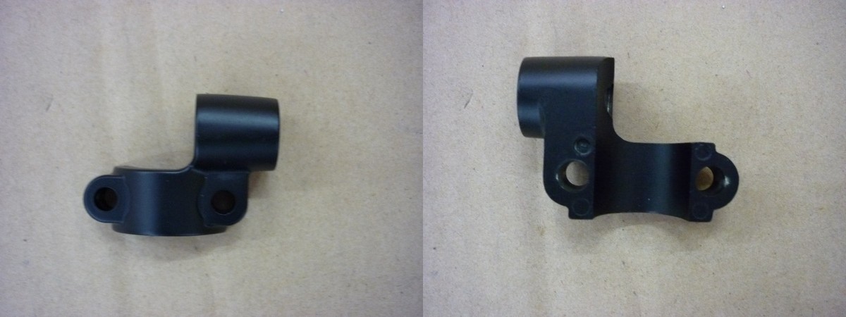 Кронштейн крепления зеркала правый