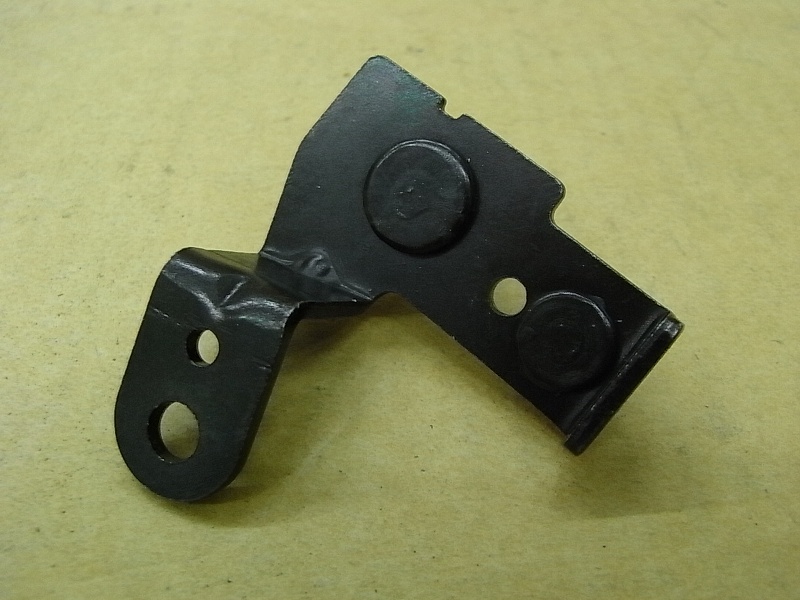 Кронштейн бачка тормоза