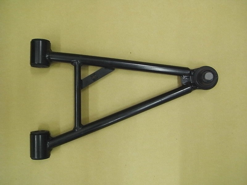 Рычаг передний нижний правый в сборе черный_BK-001C