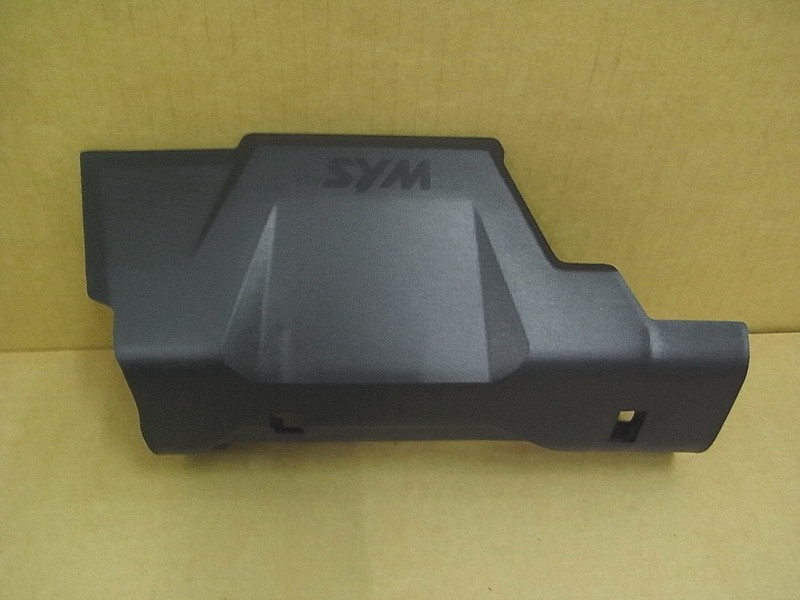 Щиток переднего рычага подвески левый черный_BK-002U