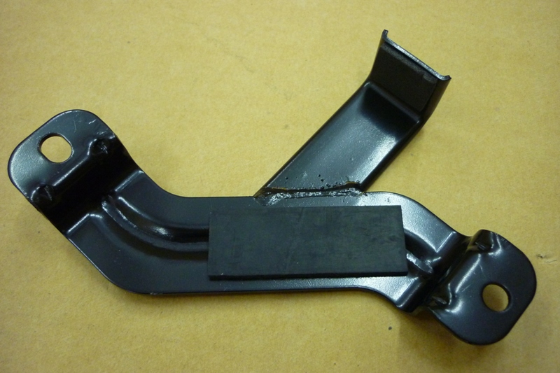 Хомут крепления аккумулятора