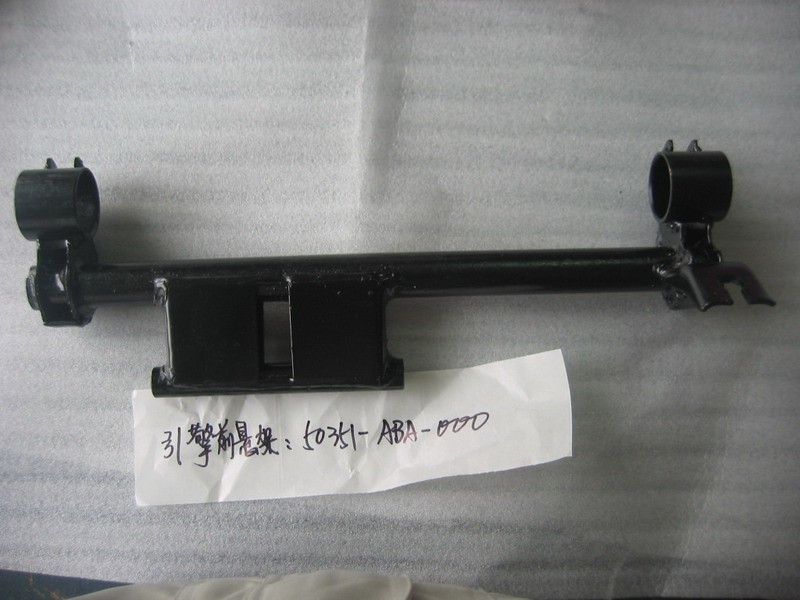 Кронштейн крепления двигателя