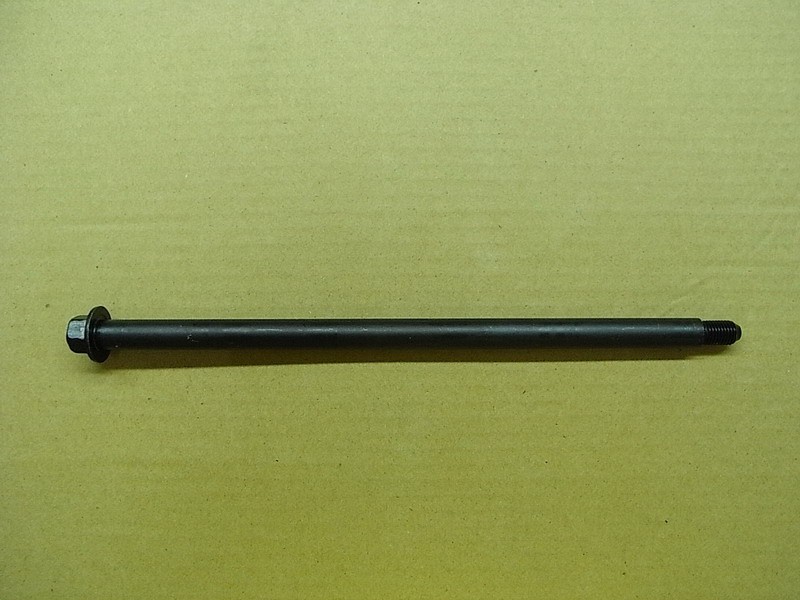 Шпилька крепления опоры центральной