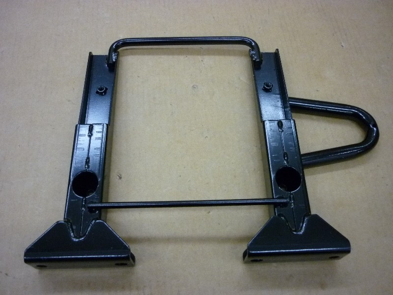 Кронштейн крепления опоры для ног