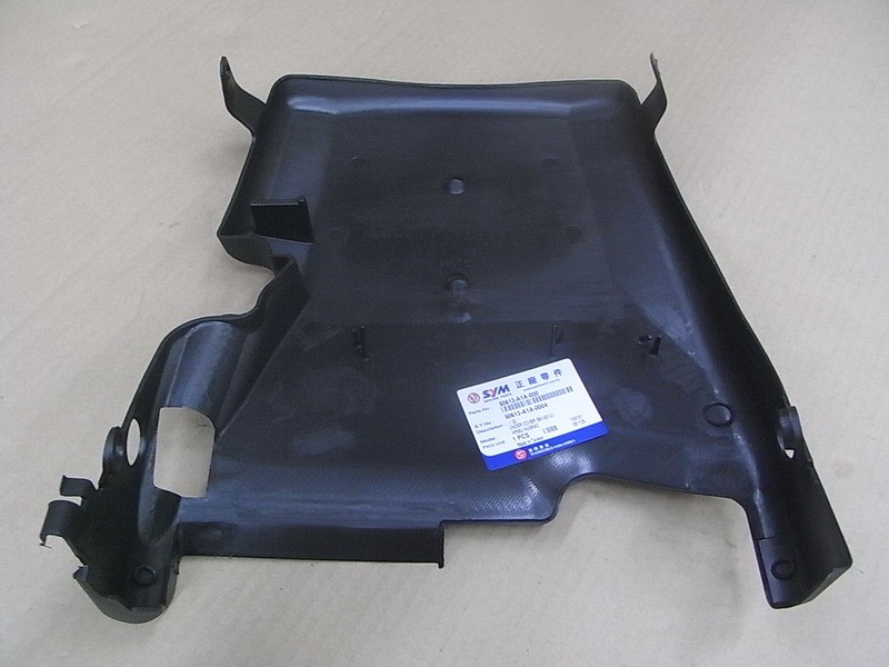 Облицовка нижняя черный_BK-001U