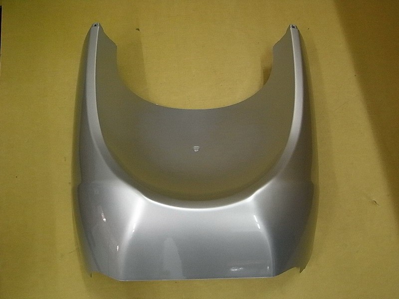 Облицовка передняя нижняя серебристый_S-421S