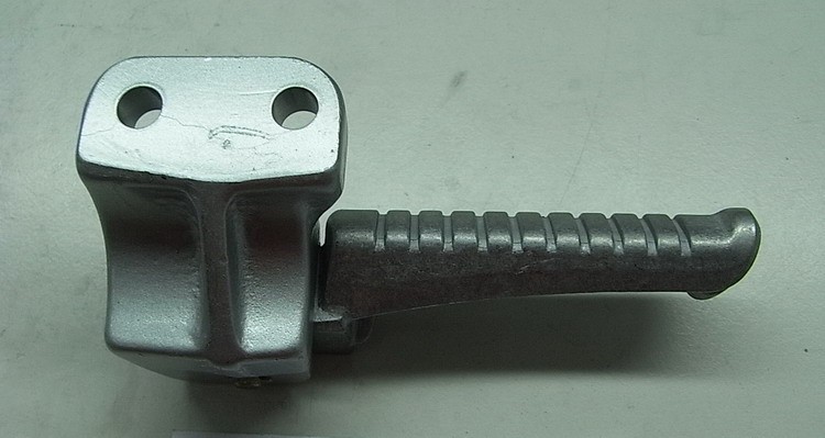 Опора для ног в сборе правая