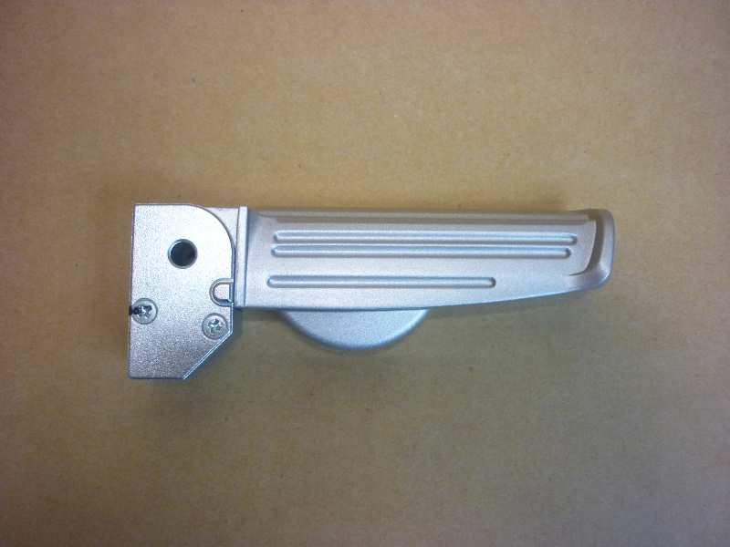 Подножка левая