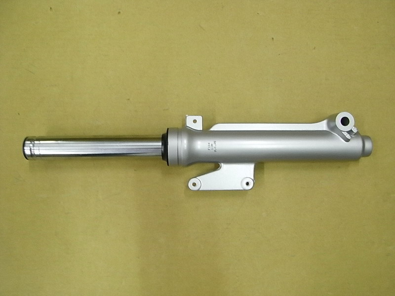 Амортизатор передний правый