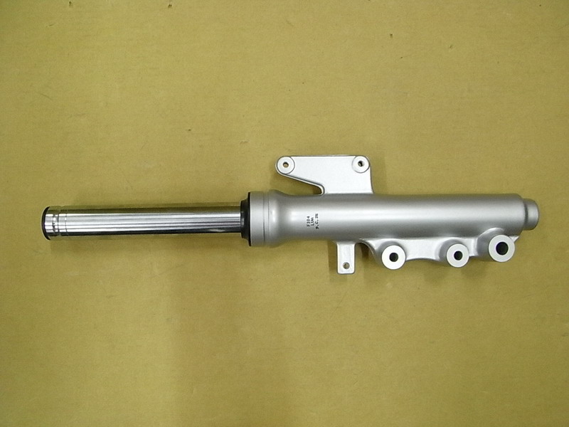 Амортизатор передний левый