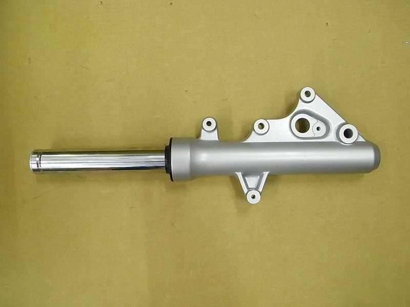 Амортизатор передний левый