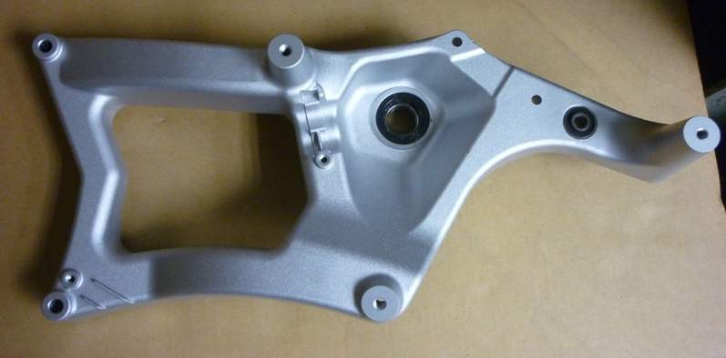 Маятник задней подвески